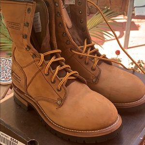 EUC!!! Steel toe motorcycle boots!!!